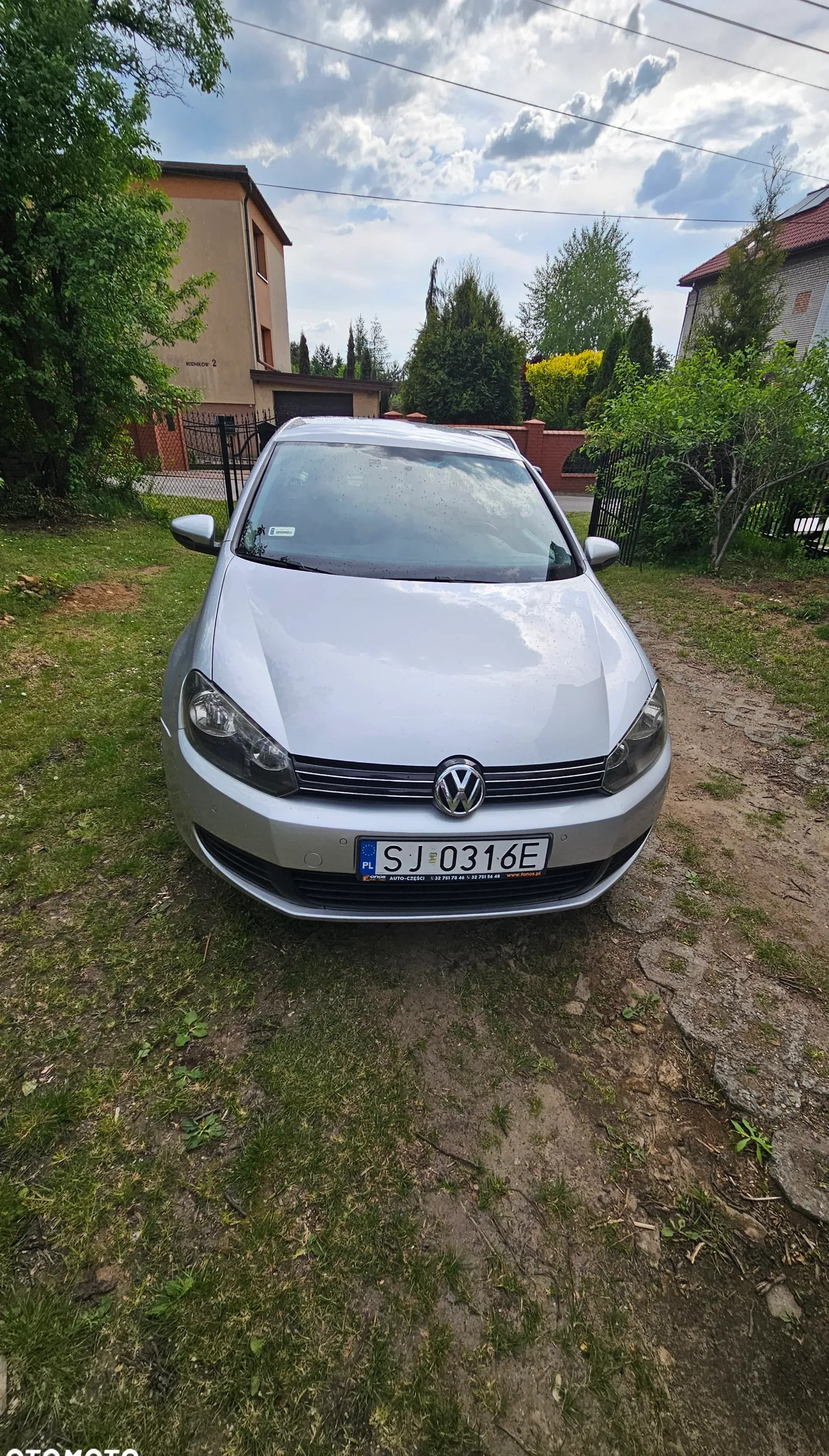 Volkswagen Golf cena 26499 przebieg: 224570, rok produkcji 2010 z Jaworzno małe 742
